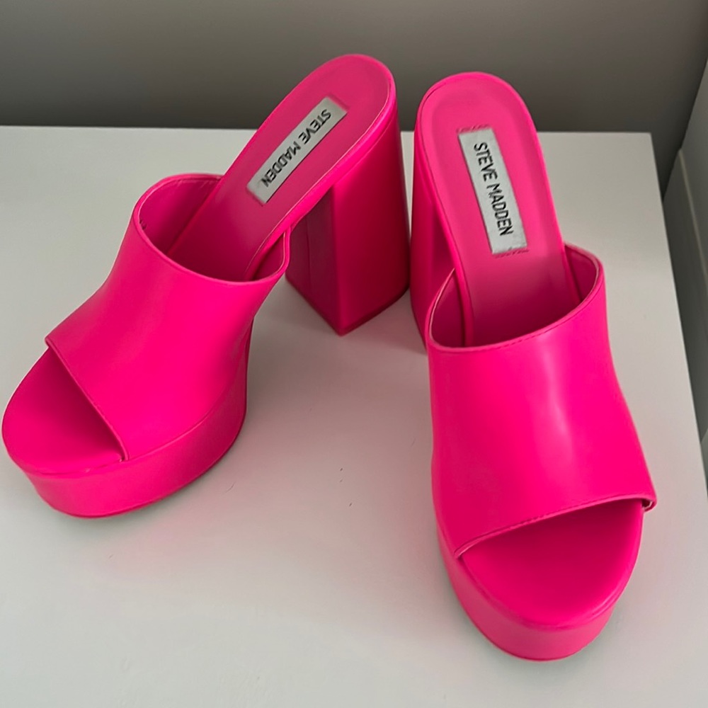 Steve Madden Pink Heel